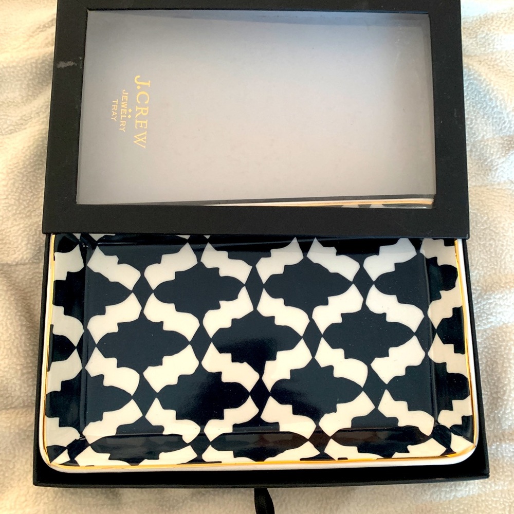 J Crew valet ceramic jewelry tray
